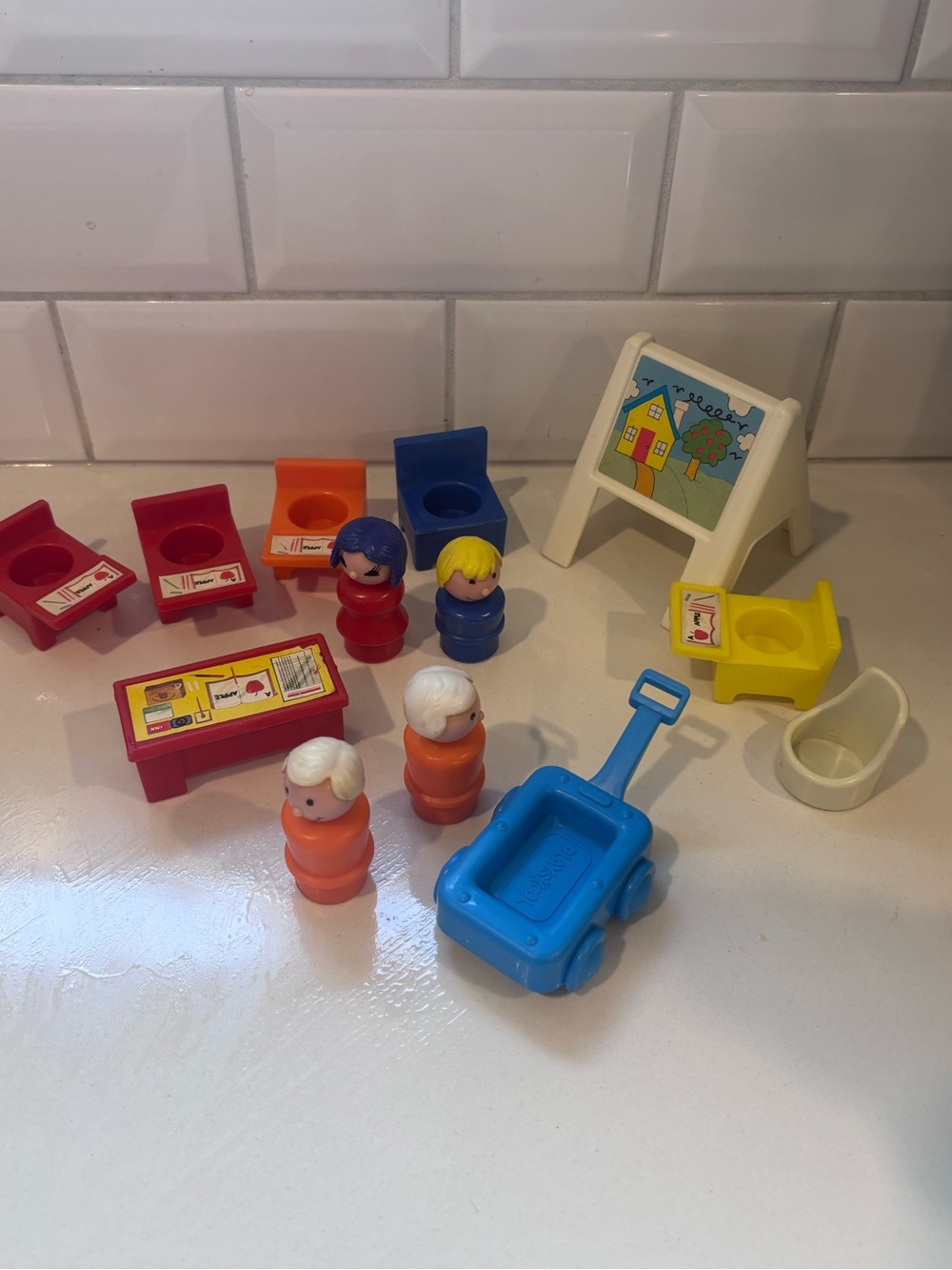 Vintage Fisher Price 70s school
